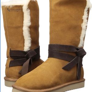 Koolaburra Rozailia Tall